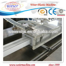 Fenêtres d’UPVC PVC profil en ligne de machine